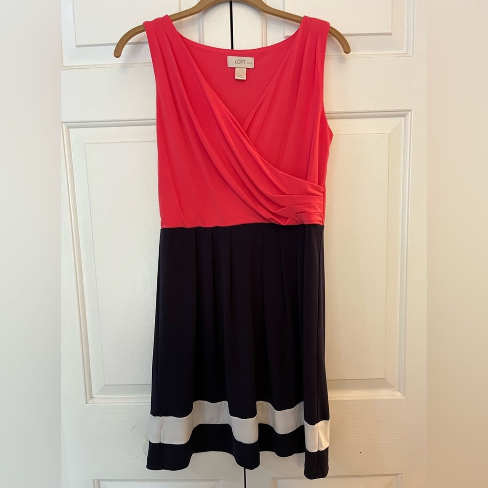 LOFT Coral and Navy Colorblock Dress EUC Size Sp